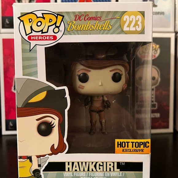 Hawkgirl Dc Bombshells Hot Topic Exclusive Funko Pop #223